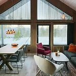 度假居 Panoramic At Fulufjellet With In Out *